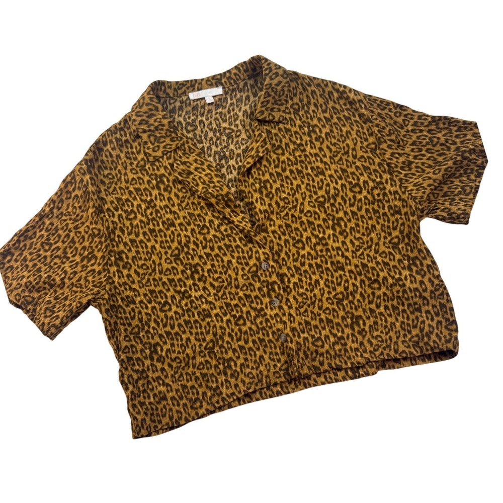 GB Leopard Print Short Sleeve Button Down Cropped Top Brown Small festival